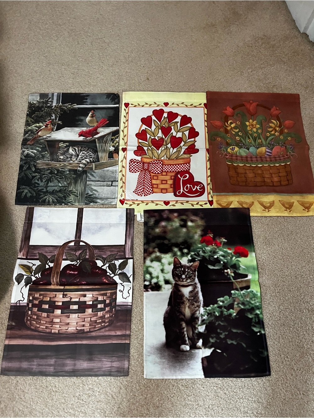 5 Garden Flags - New
